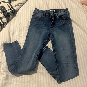 Vigoss Size 28 Skinny Denim Jeans
